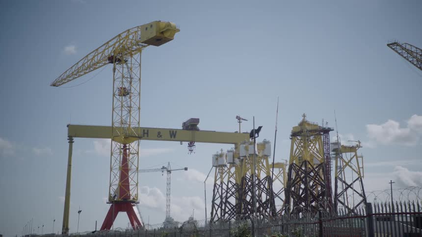 Large tower cranes and other heavy machinery