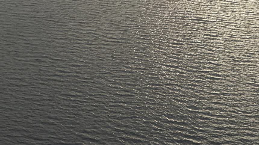 Ocean waves at the end of day