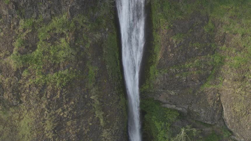 Waterfall in between rocks