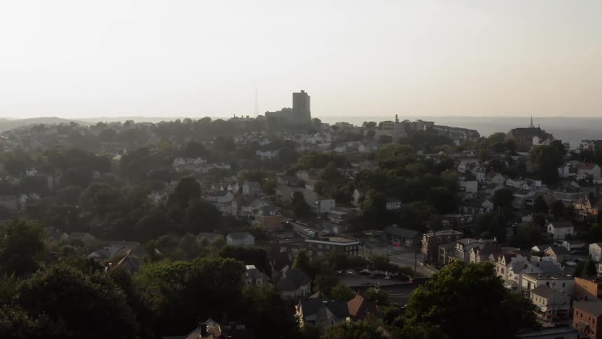 The town has many apartment buildings and personal homes