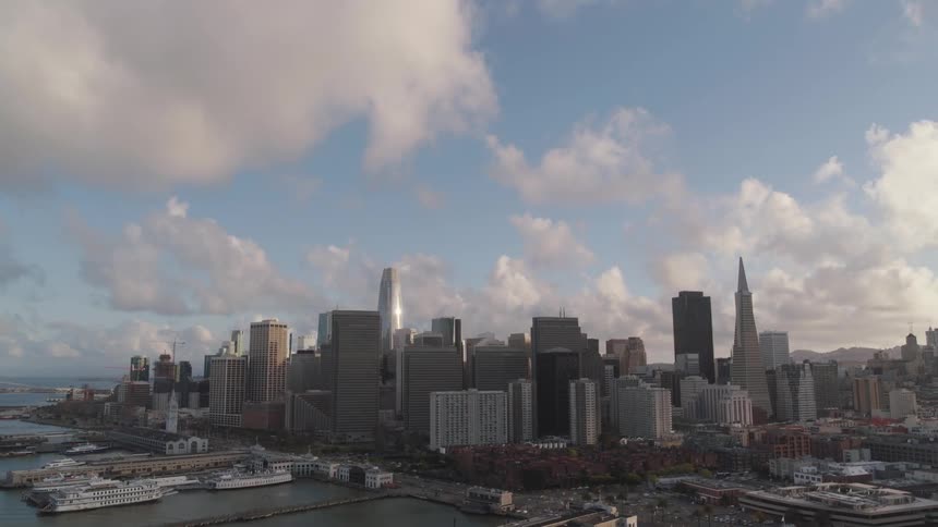 Skyline of a harbor and the city