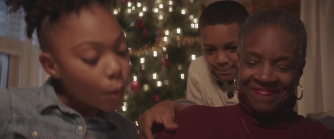 An act from a family at christmas night