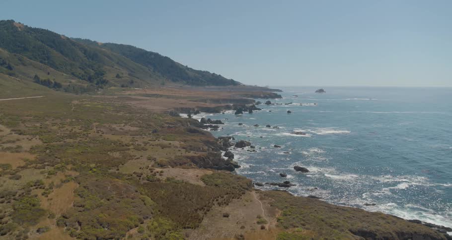Landscape view of a shoreline