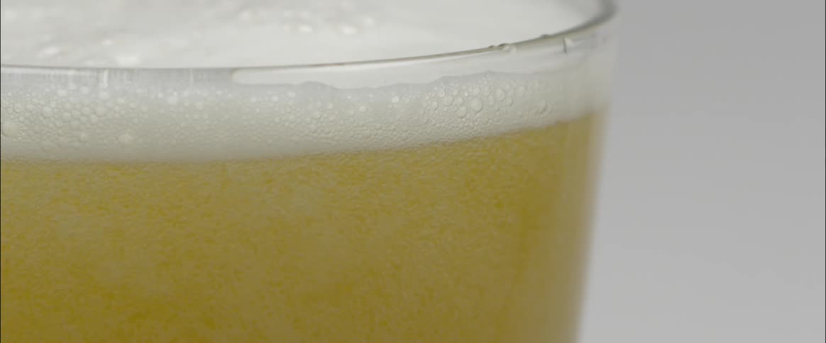 Foam on the top of a carbonated beverage