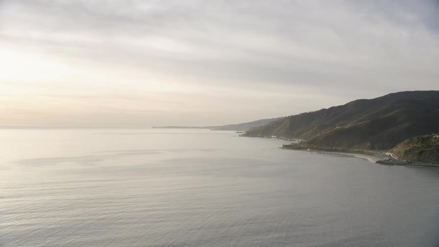 A beautiful ocean scenery at dawn