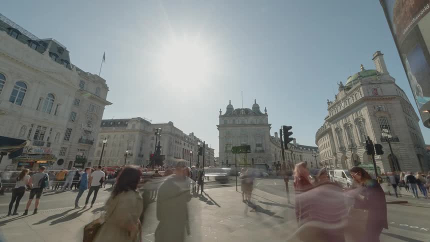 Time lapse of piccadilly circus