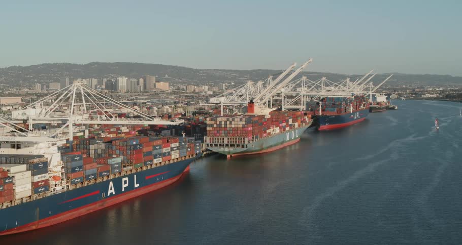 Shipping tankers with shipping containers at a shipping dock