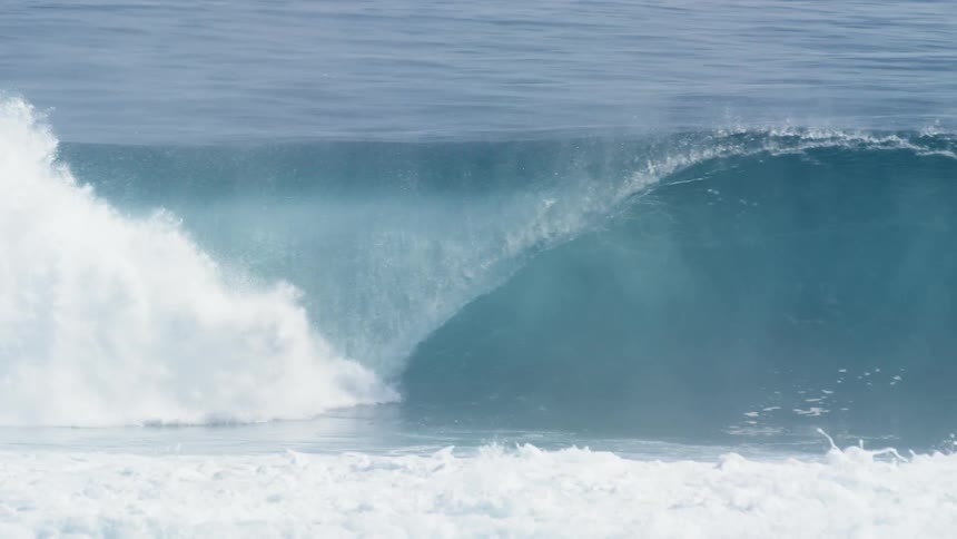 Waves crashing in the ocean