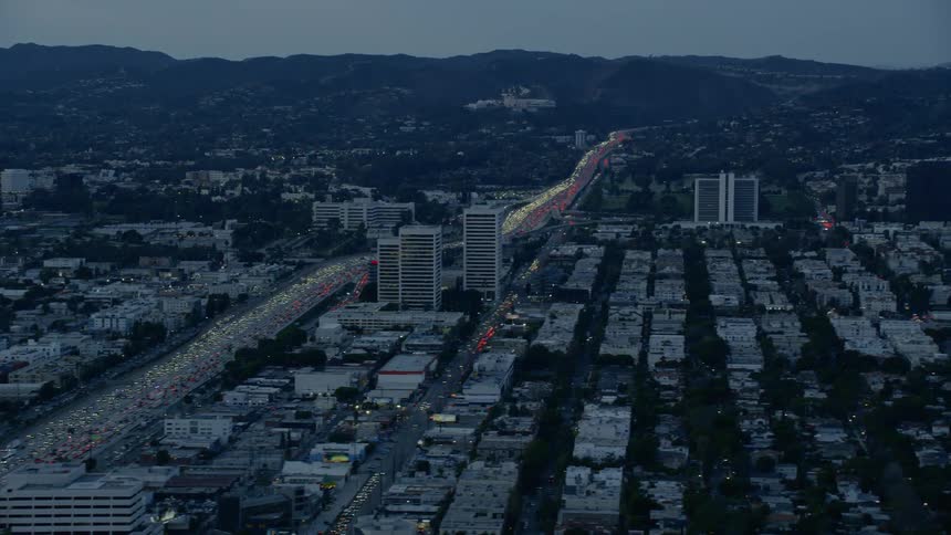 Aerial view of evening rush hour on the 405 in Los Angeles