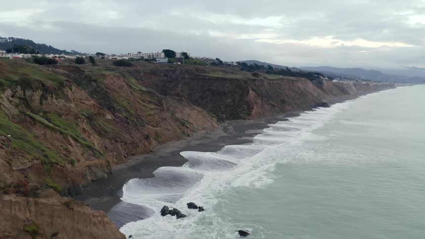 Waves rolling in to the shore