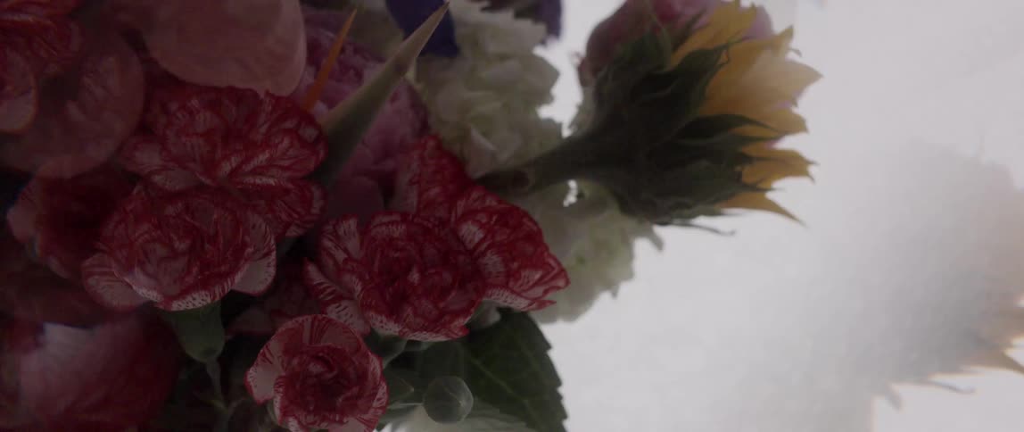 The lights flash on the flower arrangement