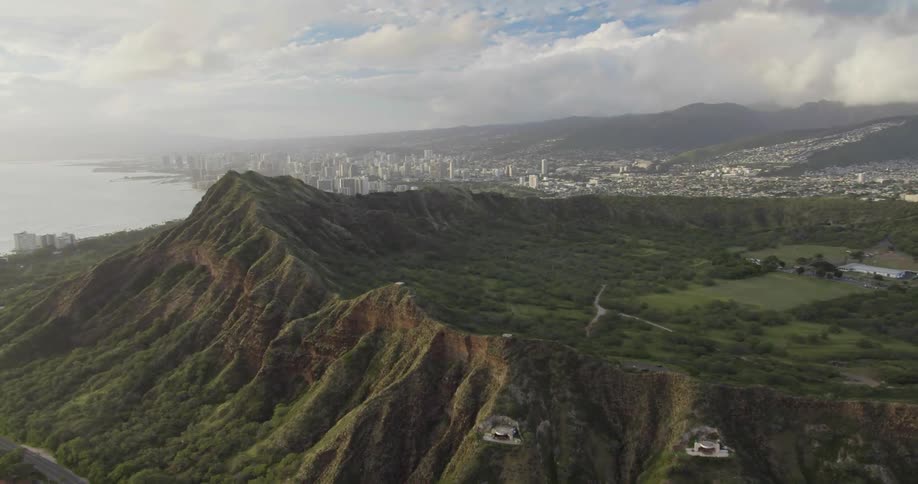 Diamond head crater hawaii