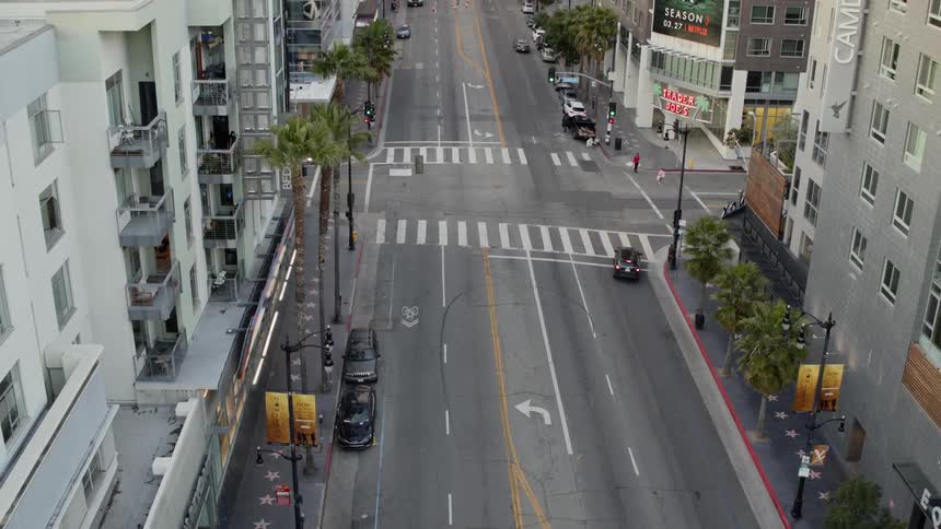 Empty streets on city due to covid19 quarantine