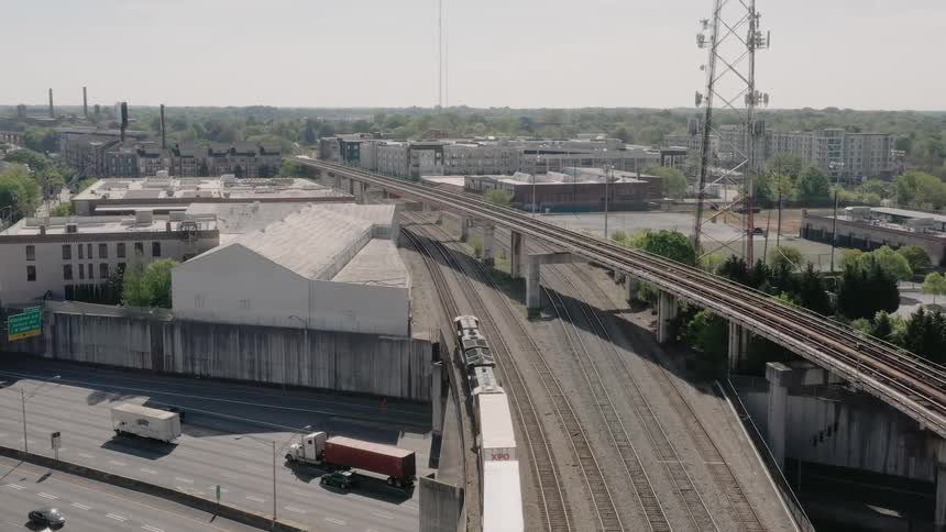 A train traveling through a city