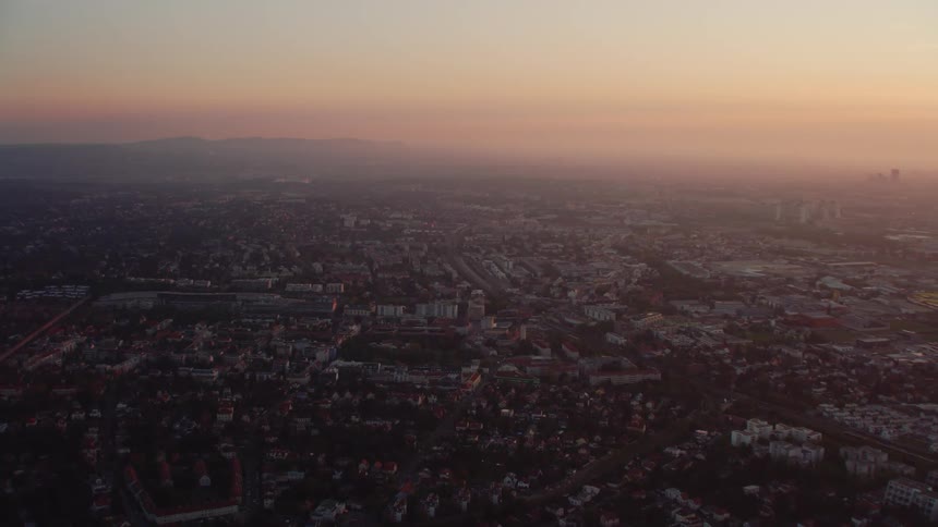 Time lapse of a city skyline