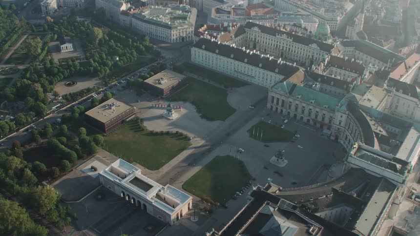Aerial view of courtyard on college campus in daytime