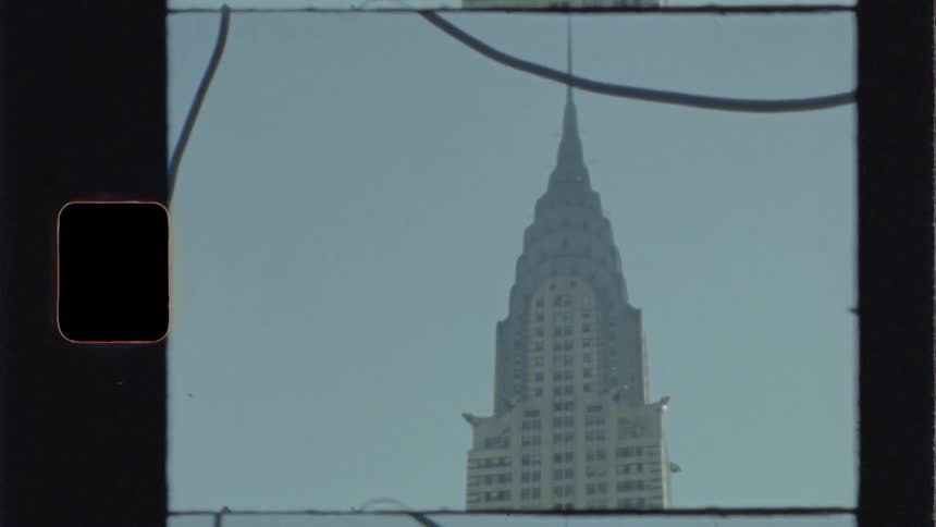 A view of chrysler building in new york city