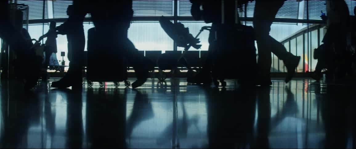 People walk the floors to travel