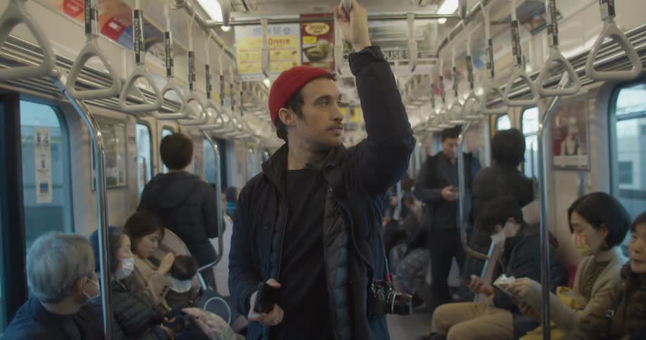The train is full of people traveling