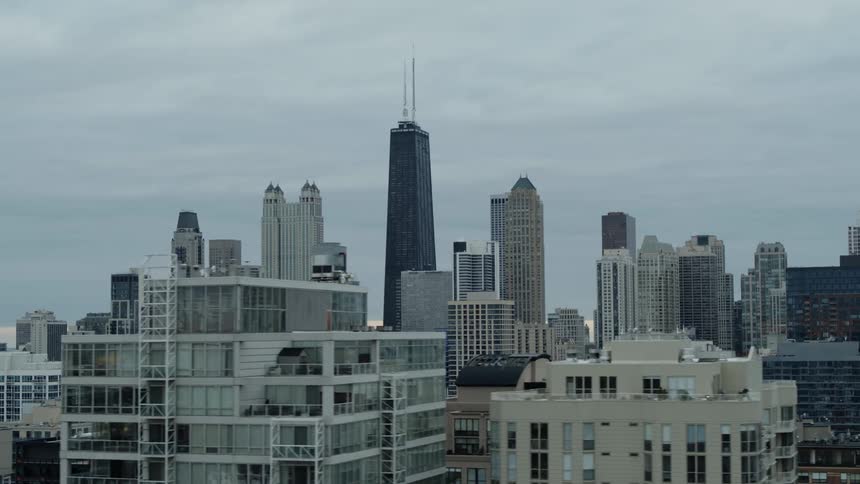 Chicago skyline and apartments