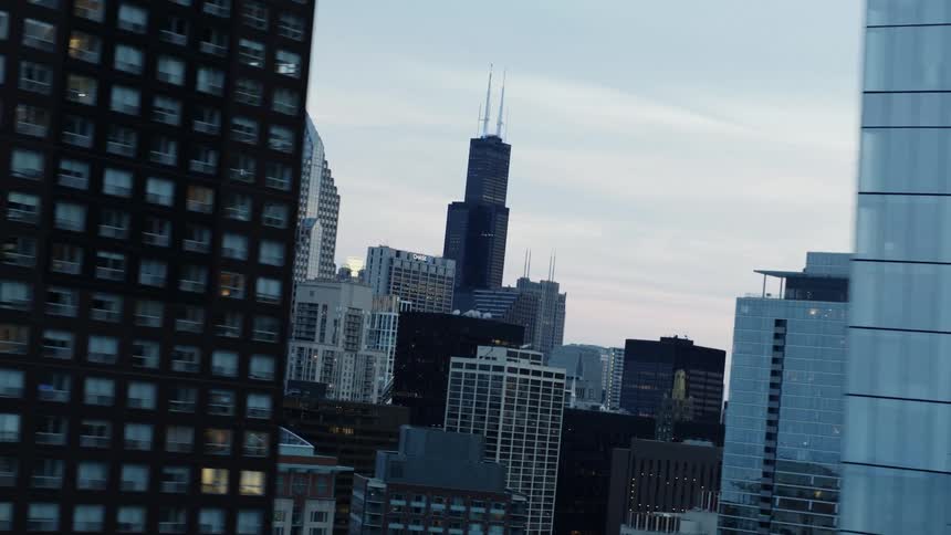 Skyscrapers in Chicago blue hour