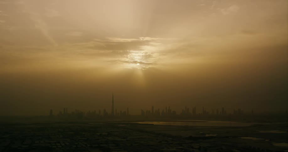 A display of a skyline in the distance is displayed
