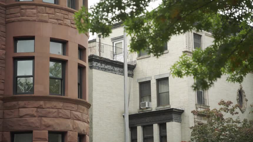 Buildings in a neighborhood is displayed