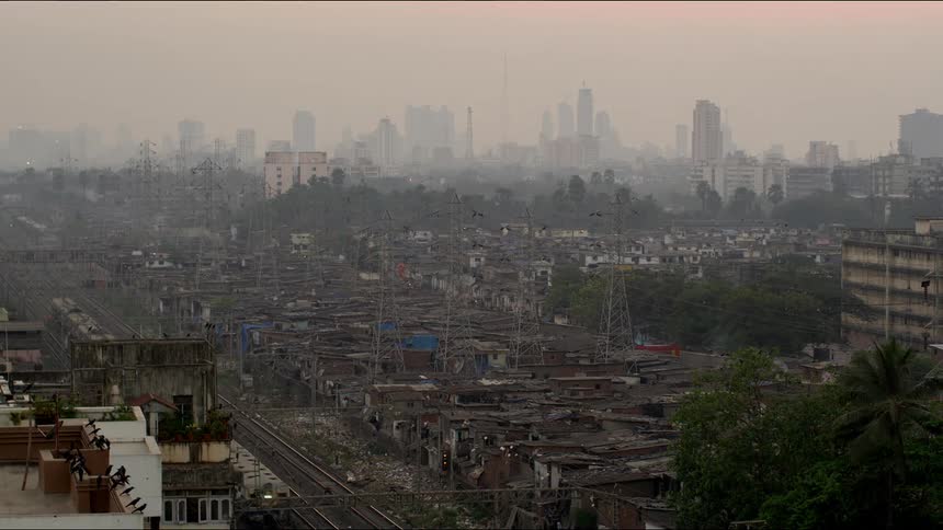 A train goes through a city