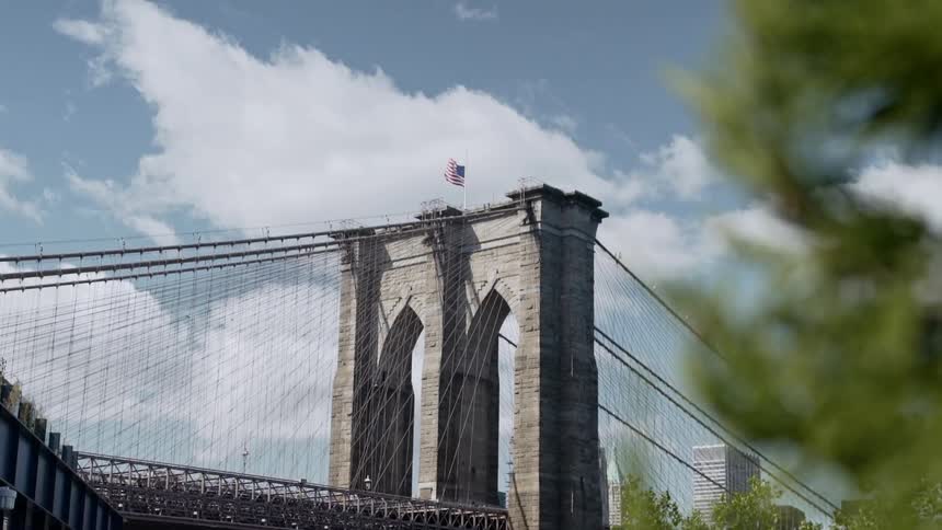 The brooklyn bridge in new york city