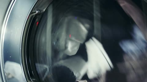 Clothing tumbling in a drying machine