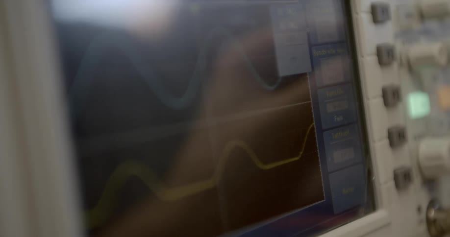 Medical monitor screen