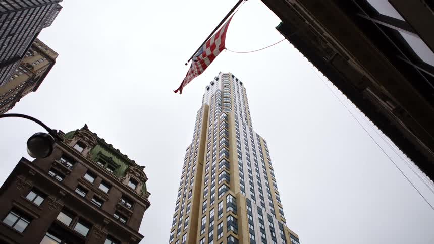 Skyscraper in new york city on an overcast day