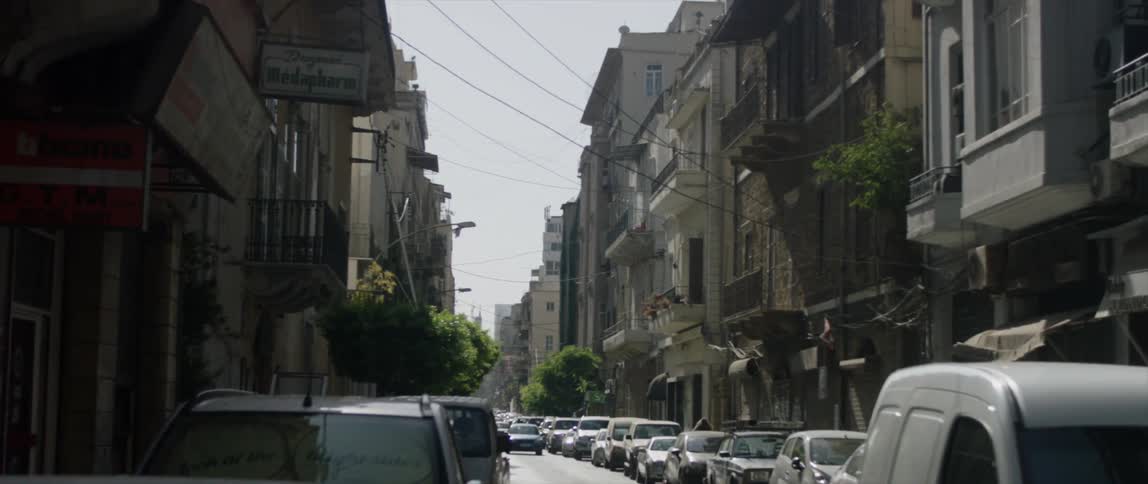 Traffic on a narrow city street