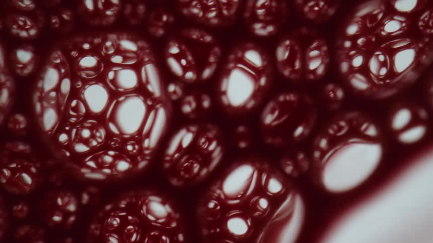 The bubbles can be seen moving up close