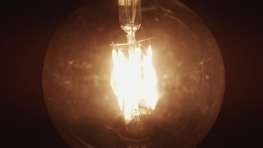 Light in a round fixture turns off and on