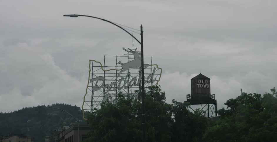 Sign introducing an area to people in a city