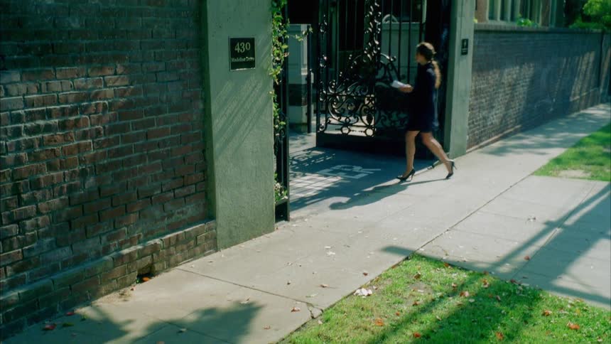 A woman walks in to a clinic