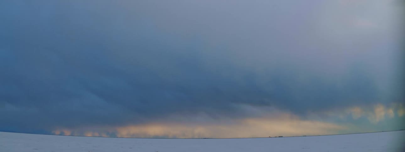 A view of the horizon is displayed