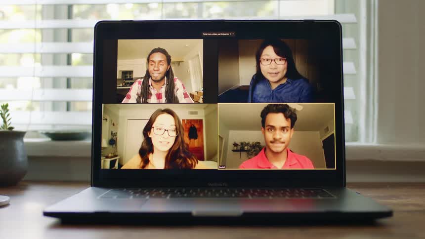 People are talking on the laptop in a video conference