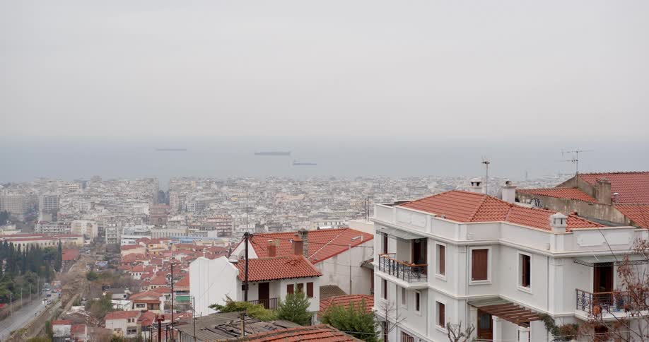 A view of a neighborhood above the ocean