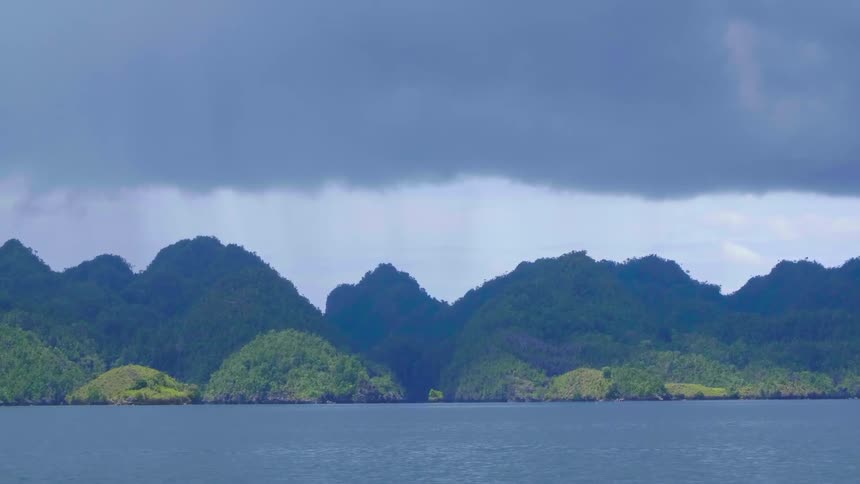 Ocean water is moving towards the coast