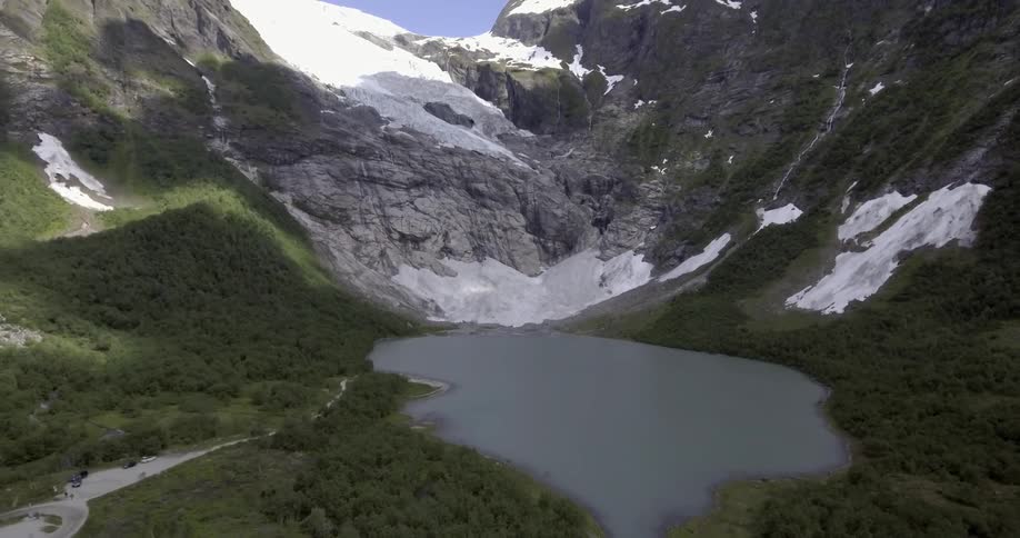 A tranquil mountain lake is undisturbed