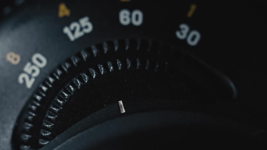 A turning dial with numbers