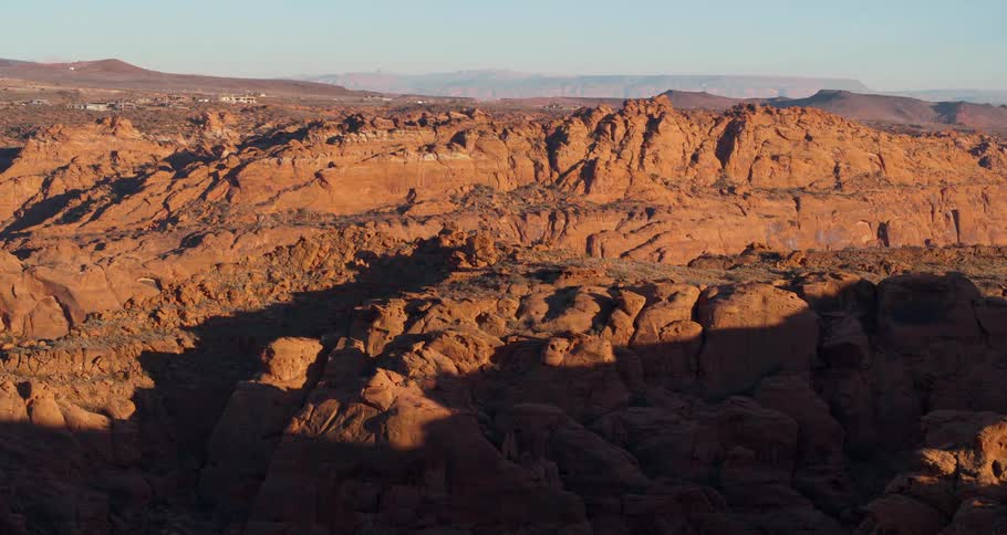 Mountain canyon with horizon in the distant background