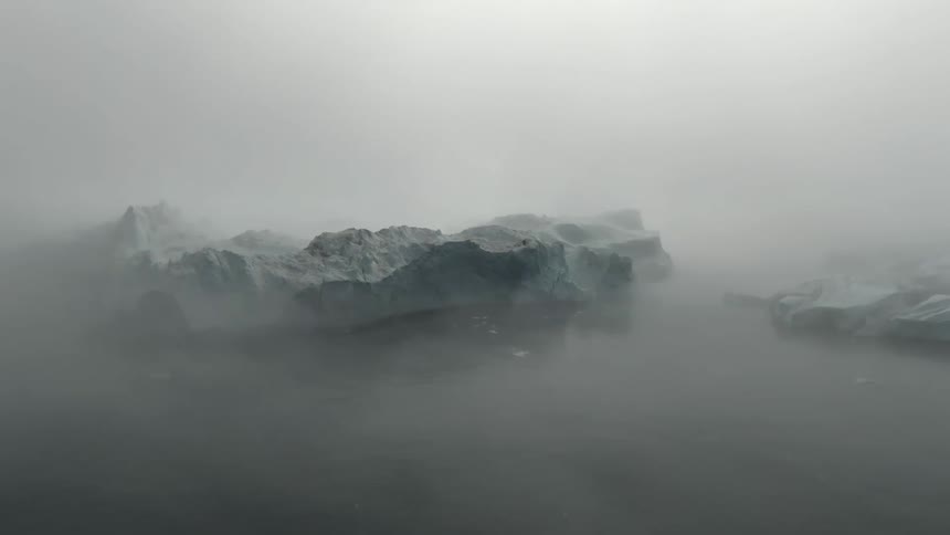 Outside with water glaciers mist and little sun