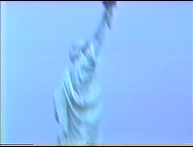 Tourists are watching the statue of liberty