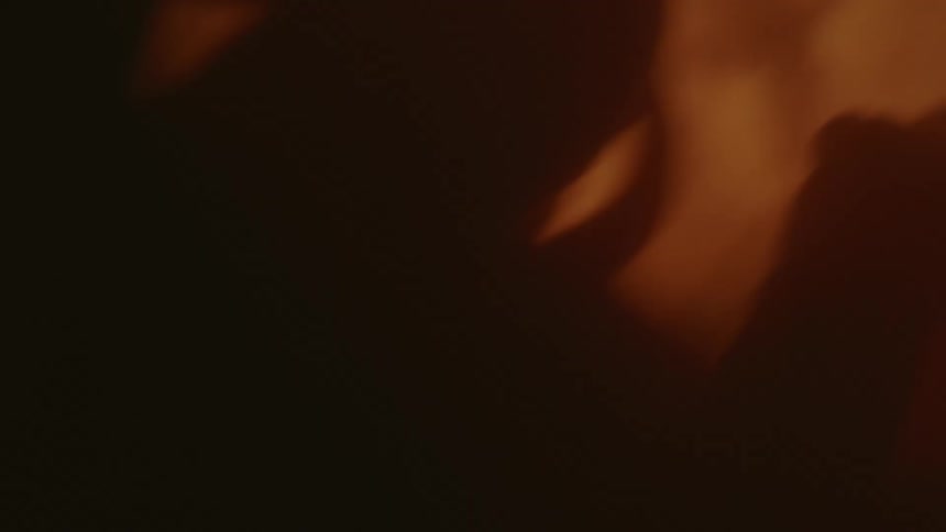 Jerking movement with shadows and light hues