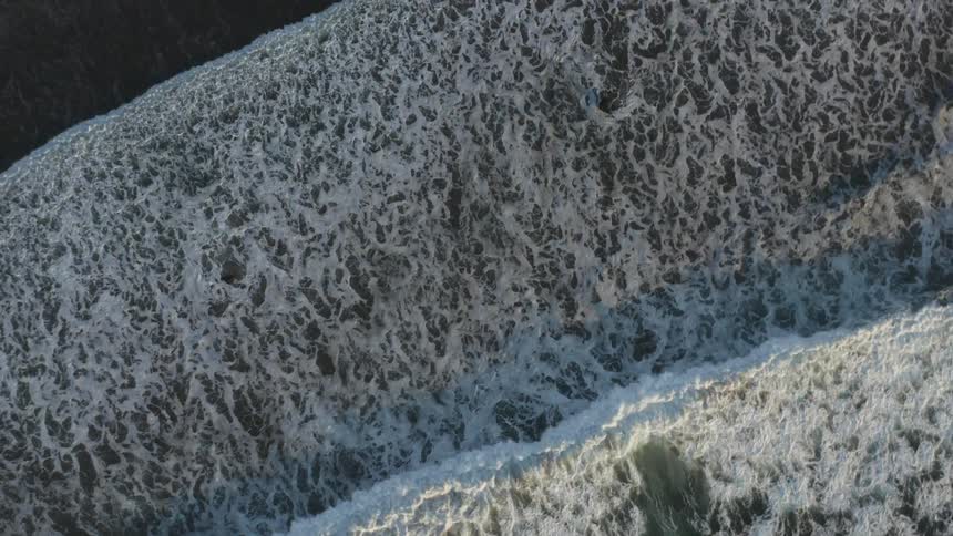 Ocean waves and water flowing