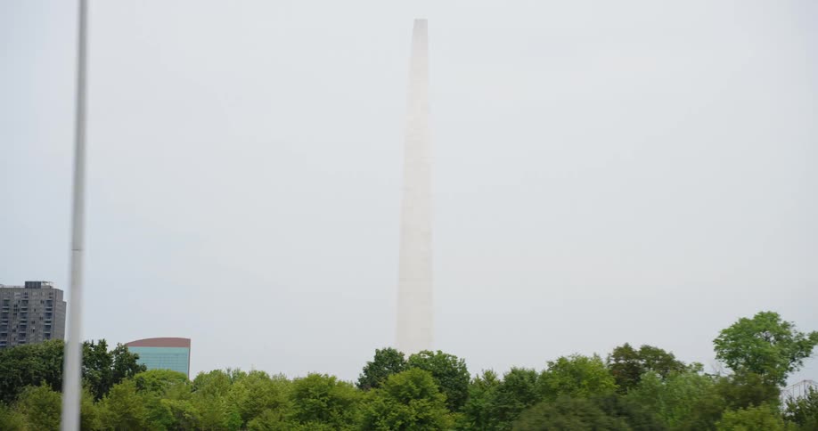 A rolling shot of the gateway arch