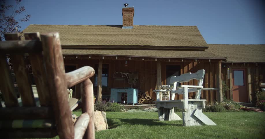 A panning shot of a older house